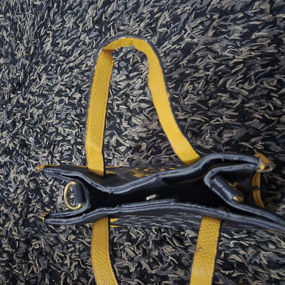COACH Horse & Carriage Tote Bag Black/Yellow Leather Trim A1773-21586
